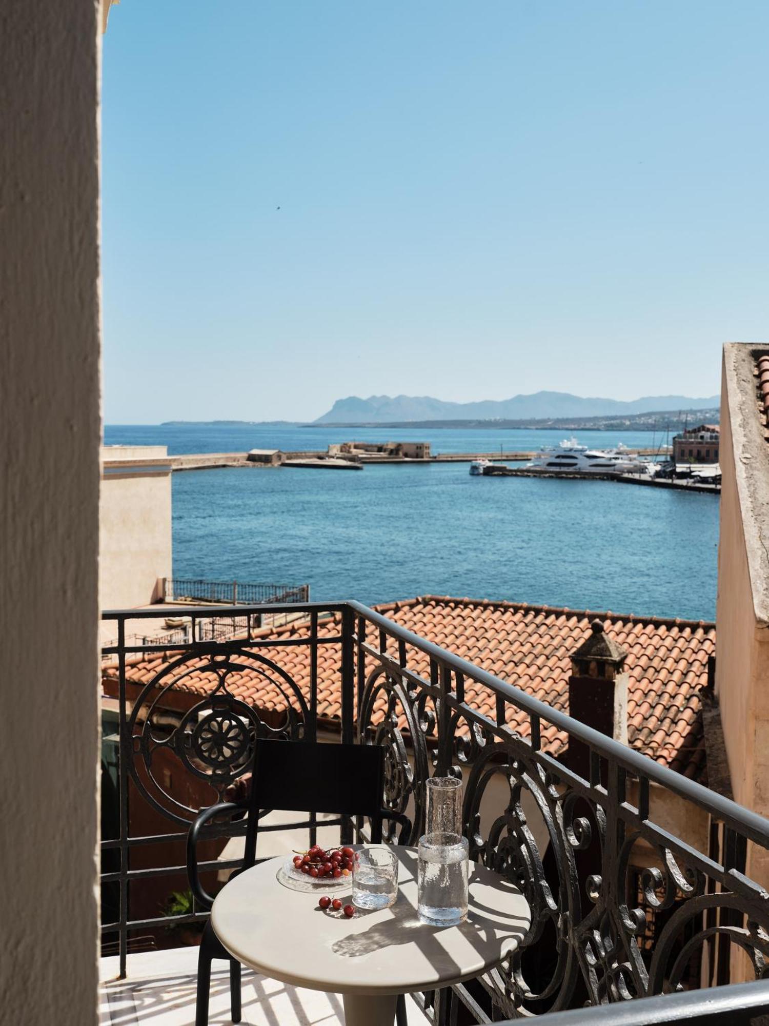 Casa Delfino Hotel & Spa Chania  Bagian luar foto